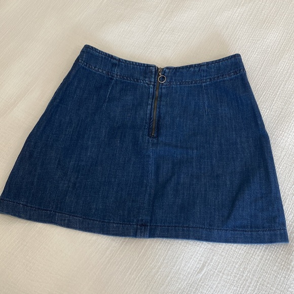 Zara - Mini Jean Skirt - Picture 2 of 3